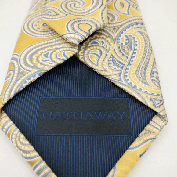 Hathaway Men’s Silk Necktie Tie Yellow Blue Paisley 3.5" x 56" GCU - Picture 4 of 9